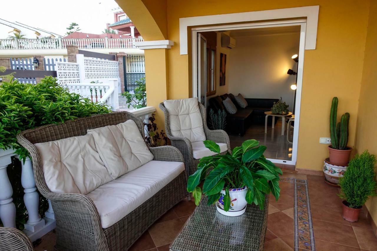 Villa Borja Torre Del Mar Exteriör bild
