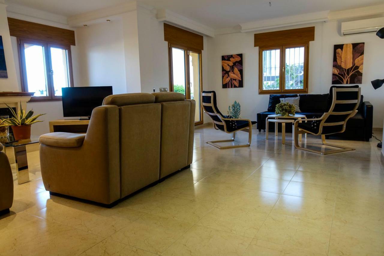 Villa Borja Torre Del Mar Exteriör bild
